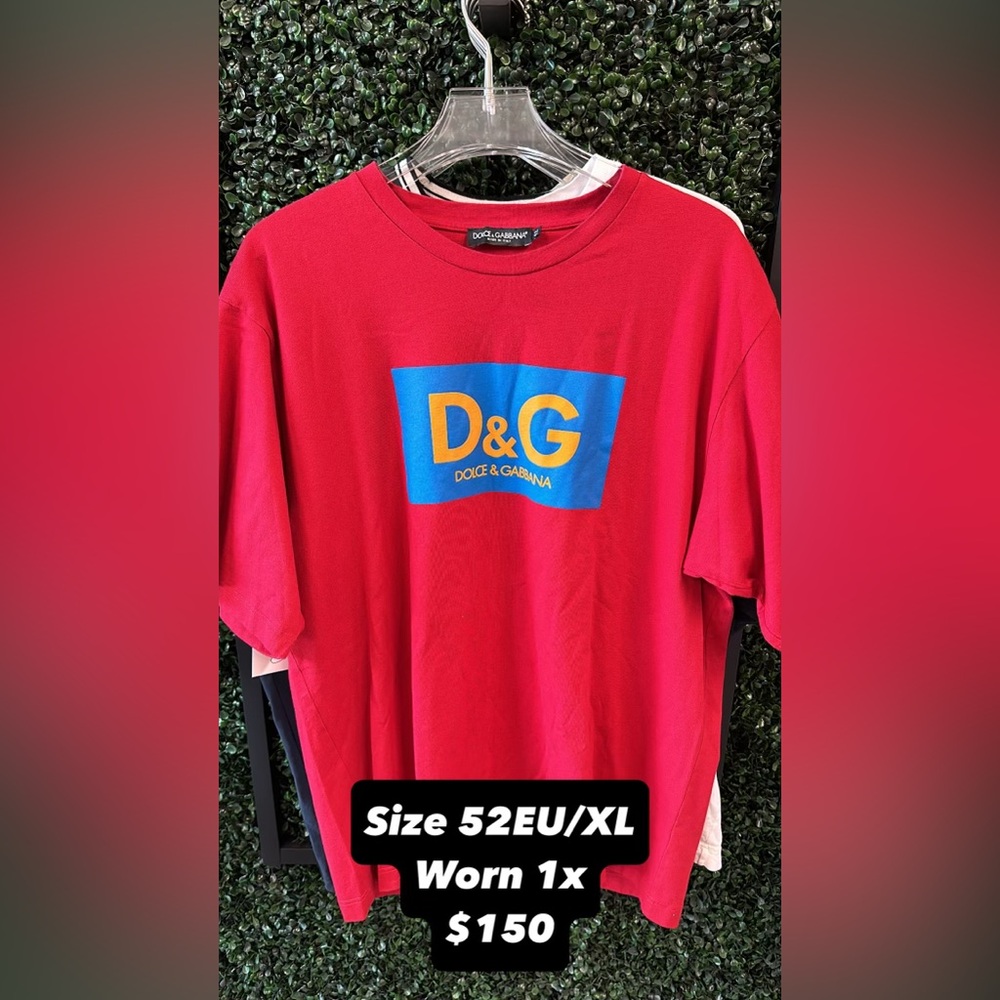 Dolce & Gabbana Red and Blue Logo Tee